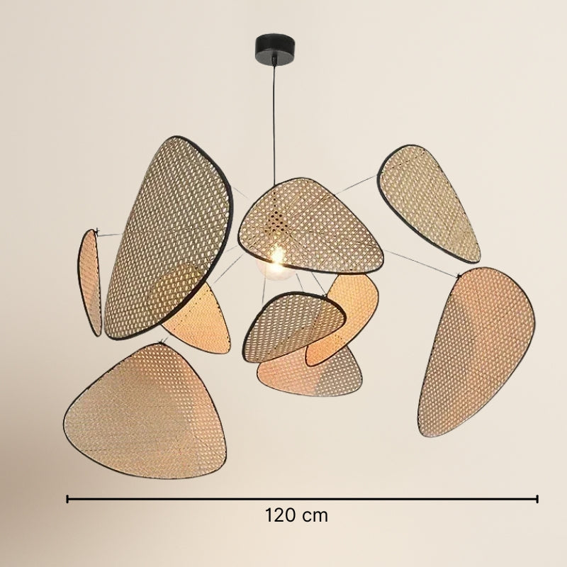 Suspension sculpturale en rotin Aerelia