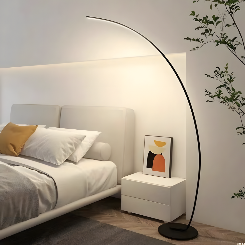 Lampadaire LED arqué nordique Nørlys