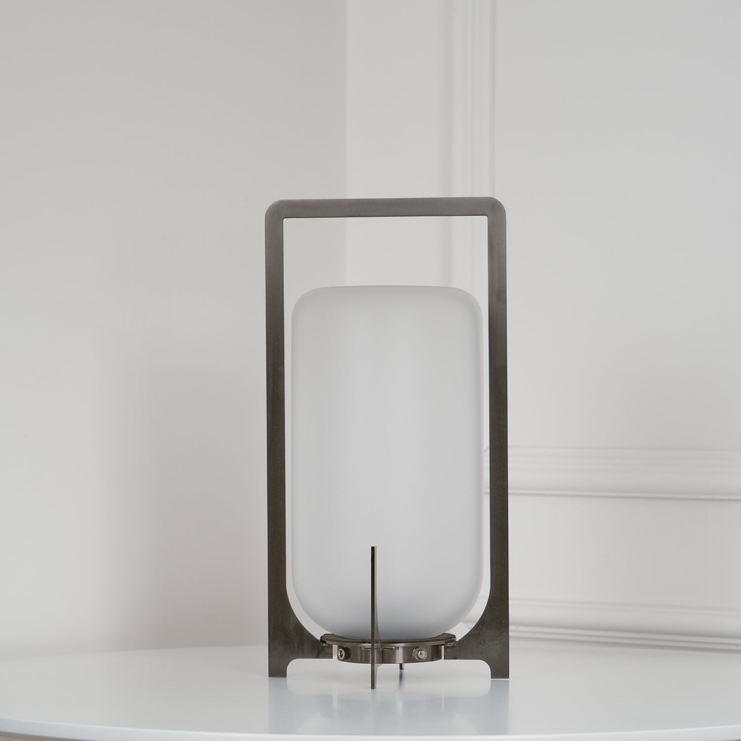 Lampe de table lanterne en inox – allumage automatique crépusculaire