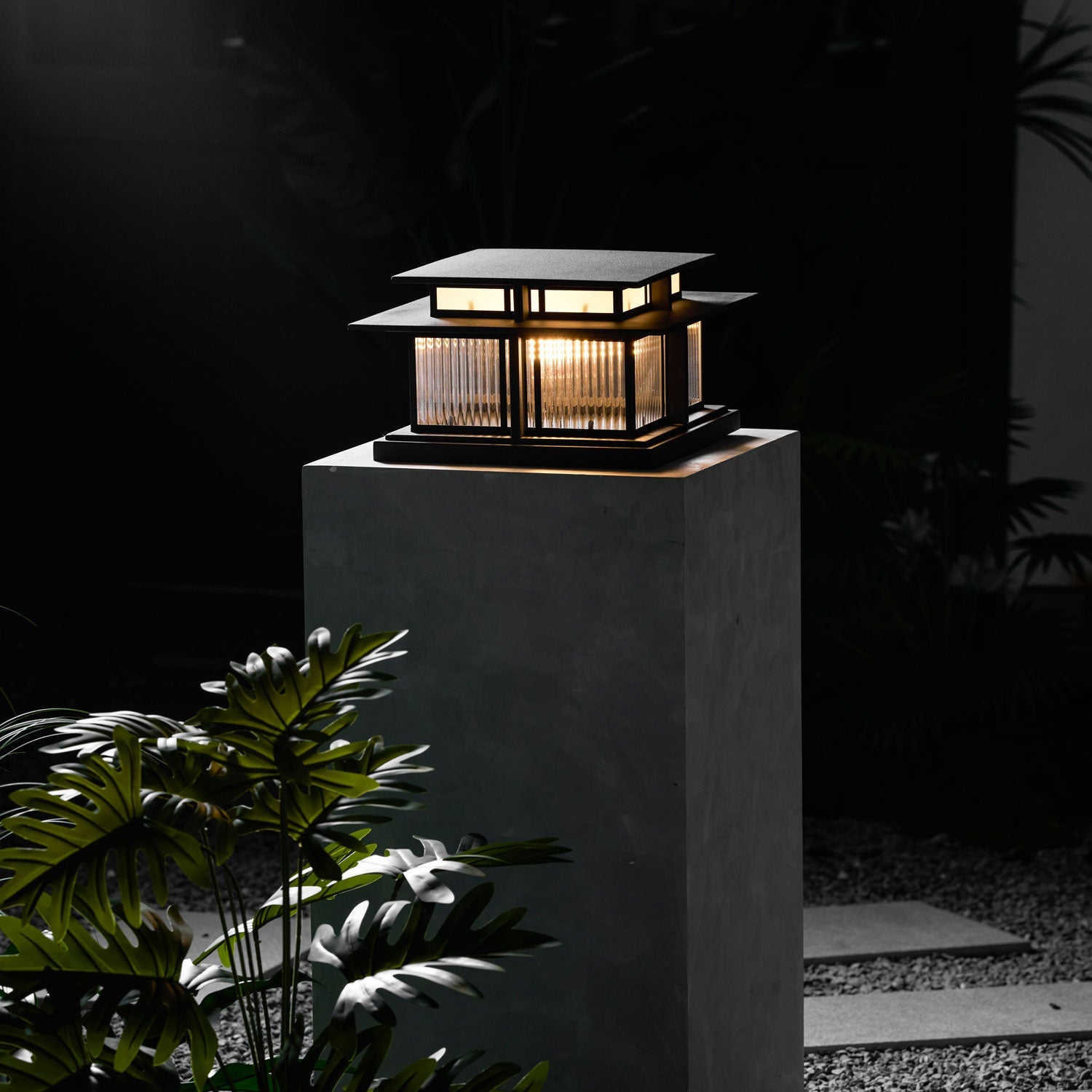 Colonne lumineuse extérieure LED Boilyn – IP65, résistante aux UV