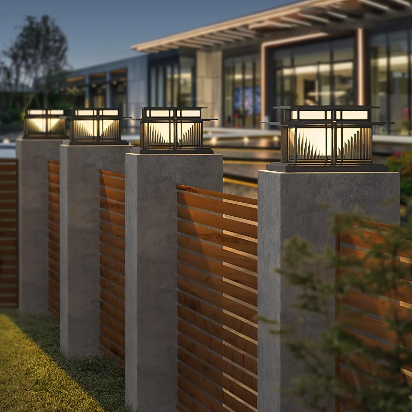 Colonne lumineuse solaire extérieure Boilyn – IP65, résistance UV et couleur
