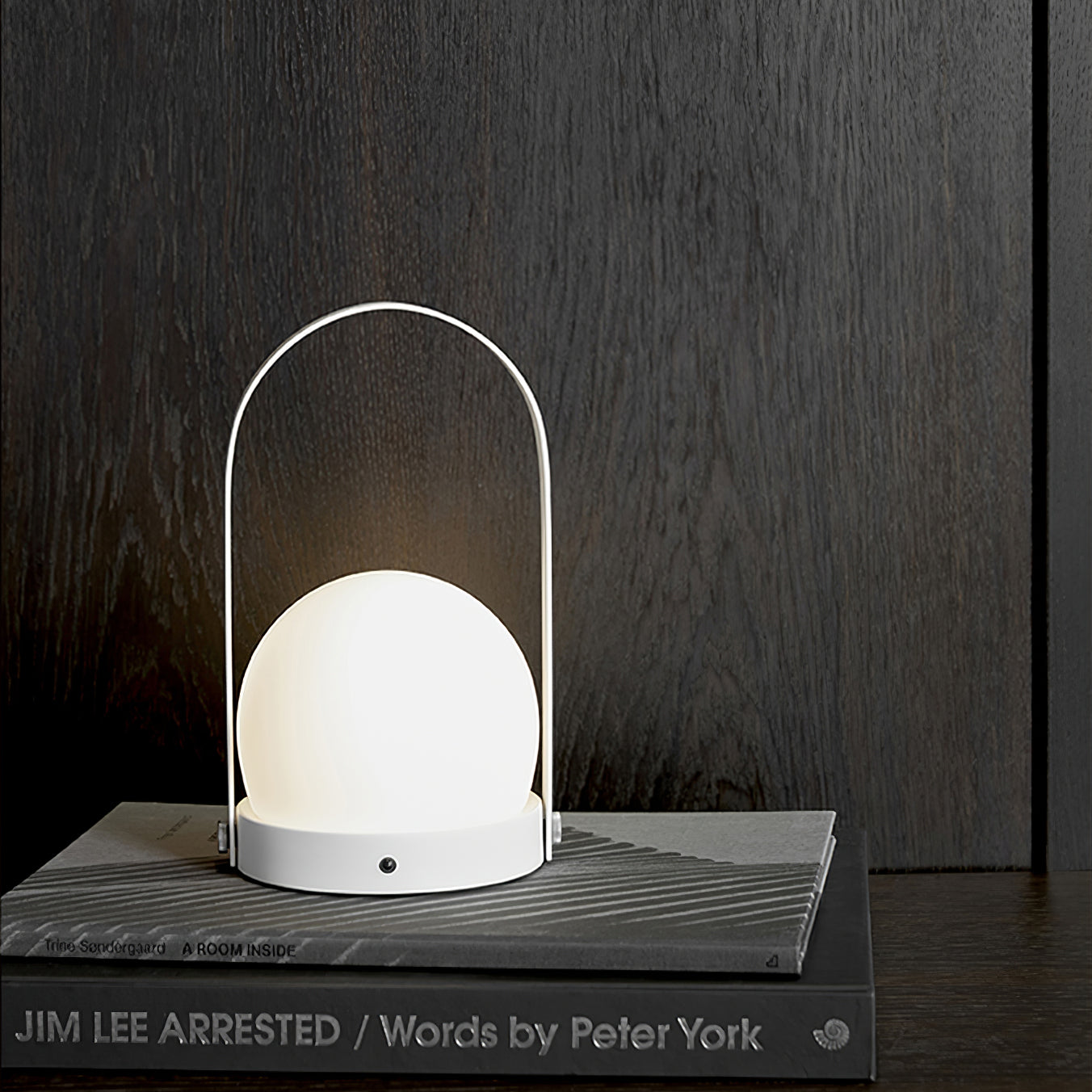 Lampe de table rechargeable sans fil Carrie – lumière chaude, nomade