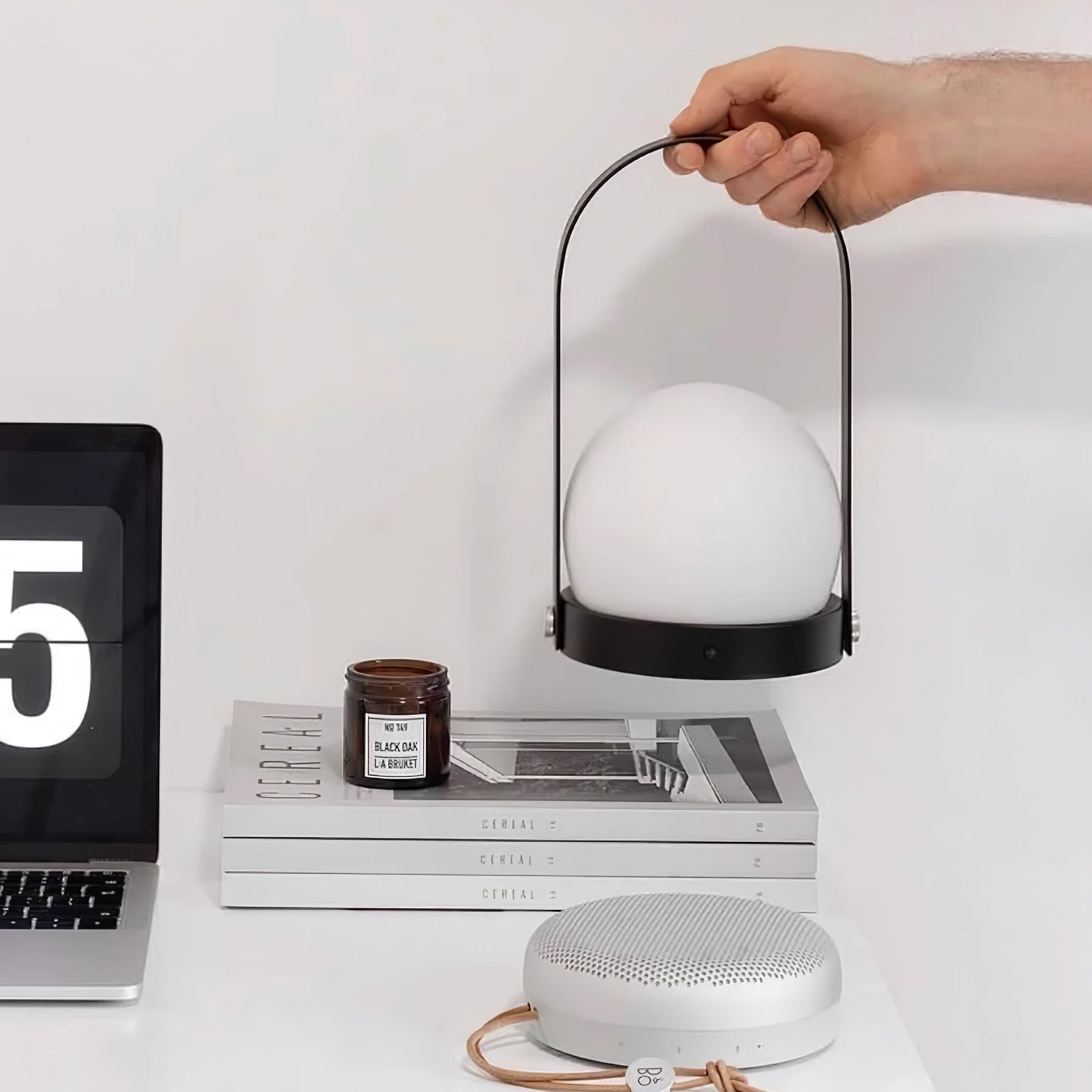 Lampe de table rechargeable sans fil Carrie – lumière chaude, nomade