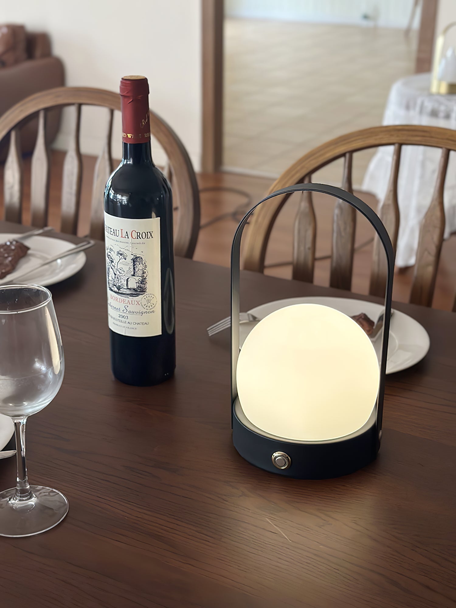 Lampe de table rechargeable sans fil Carrie – lumière chaude, nomade
