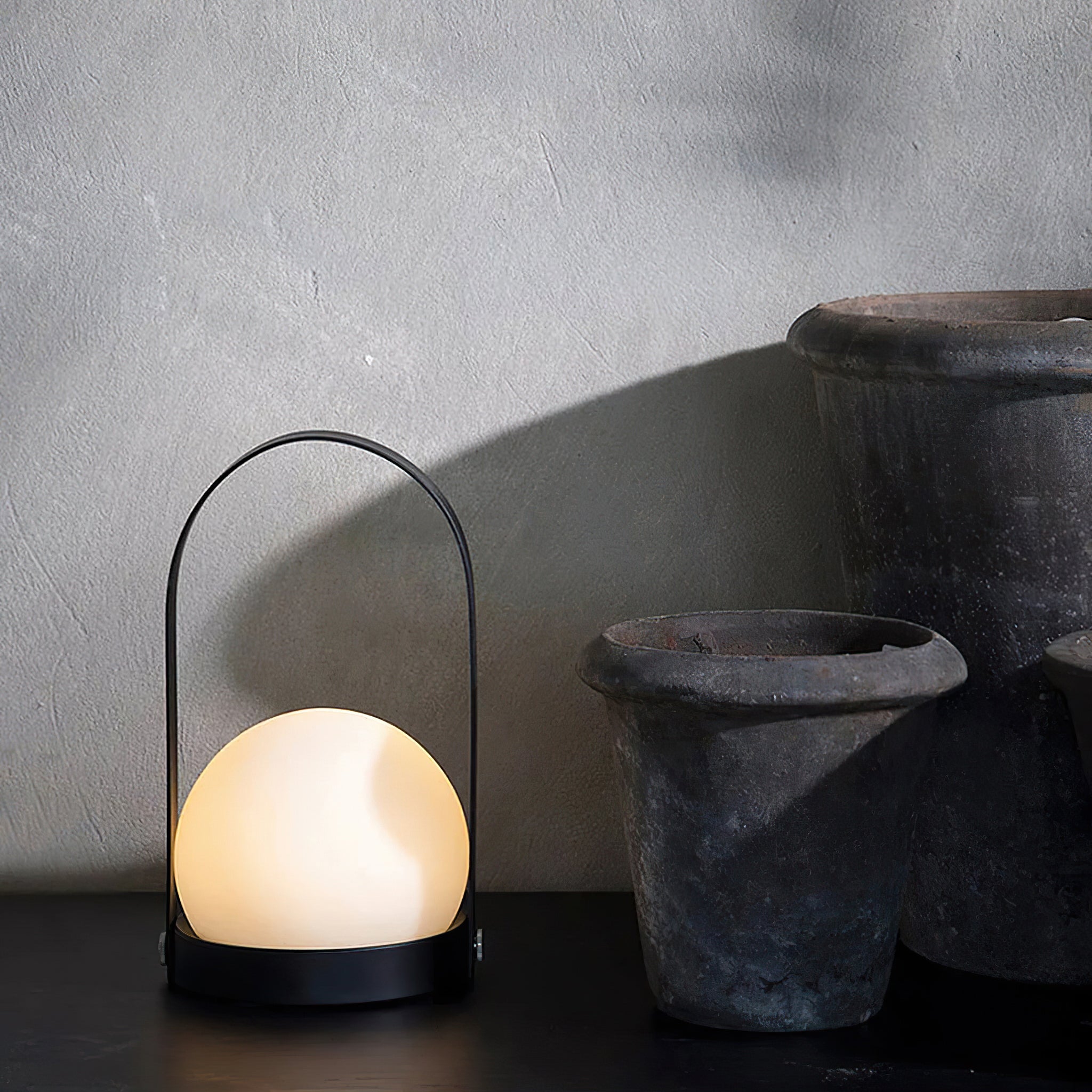 Lampe de table rechargeable sans fil Carrie – lumière chaude, nomade