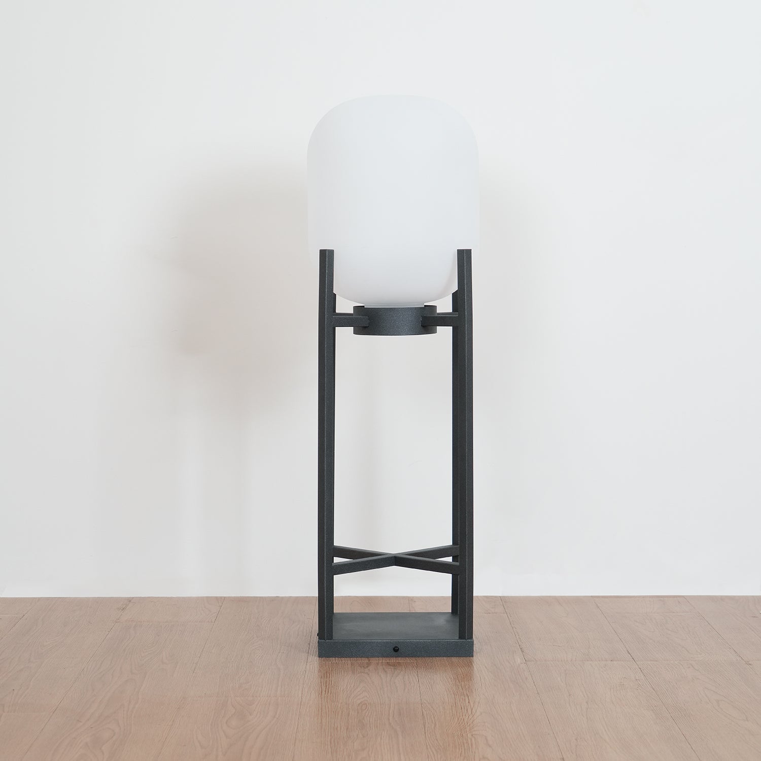 Lampadaire solaire en inox et verre style lanterne – éclairage jardin automatique