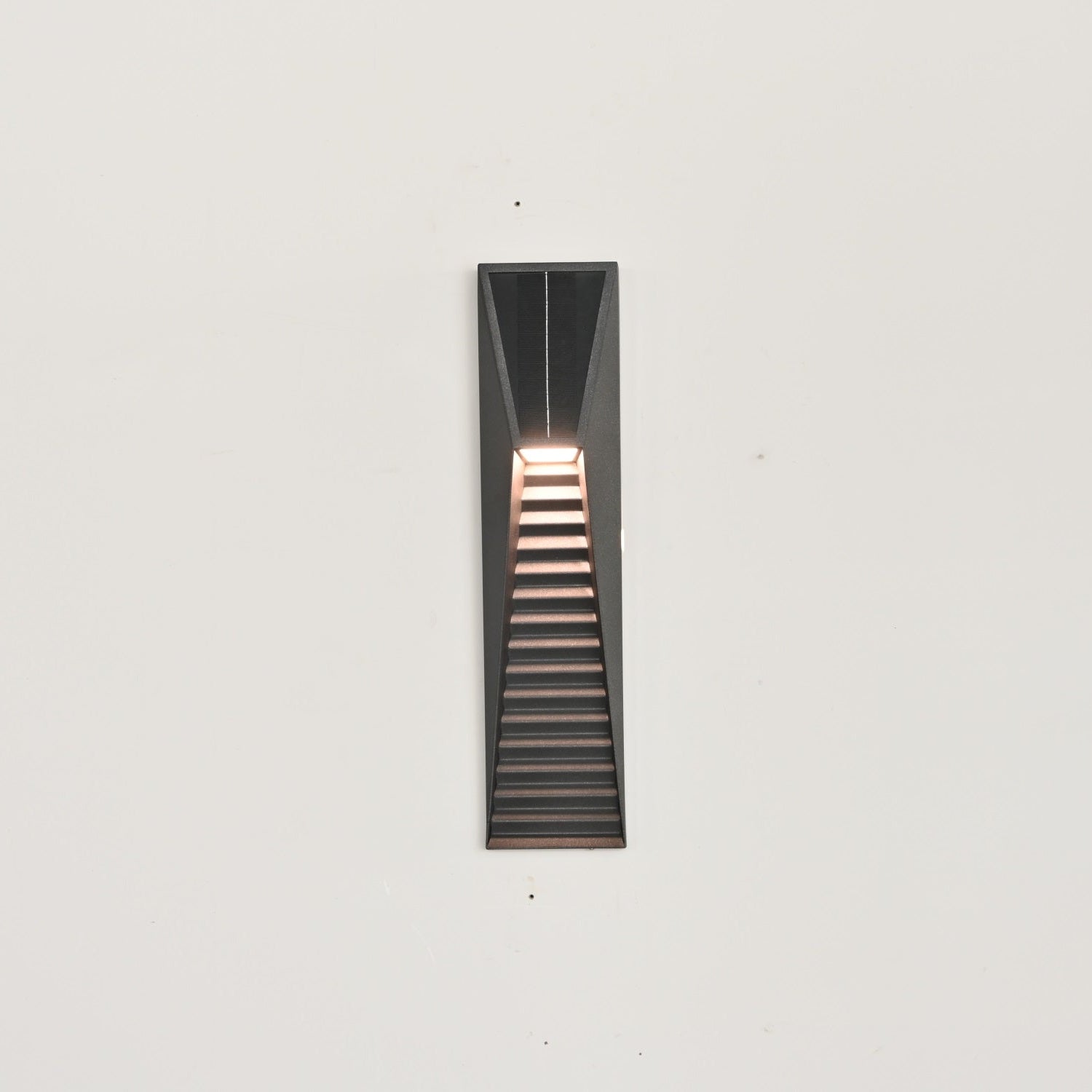 Applique murale solaire extérieure Obsidian – éclairage de chemin sans câble