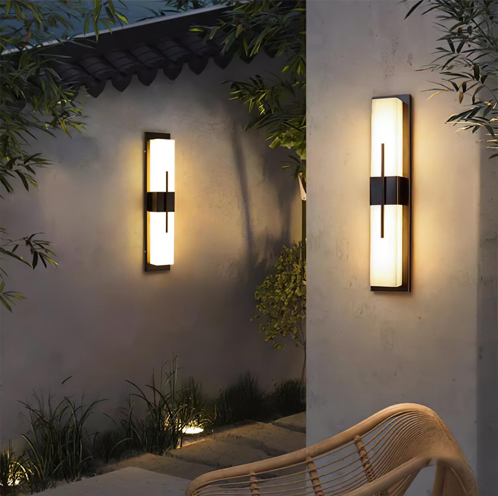 Applique murale extérieure en albâtre Possini – IP65, barre LED puissante