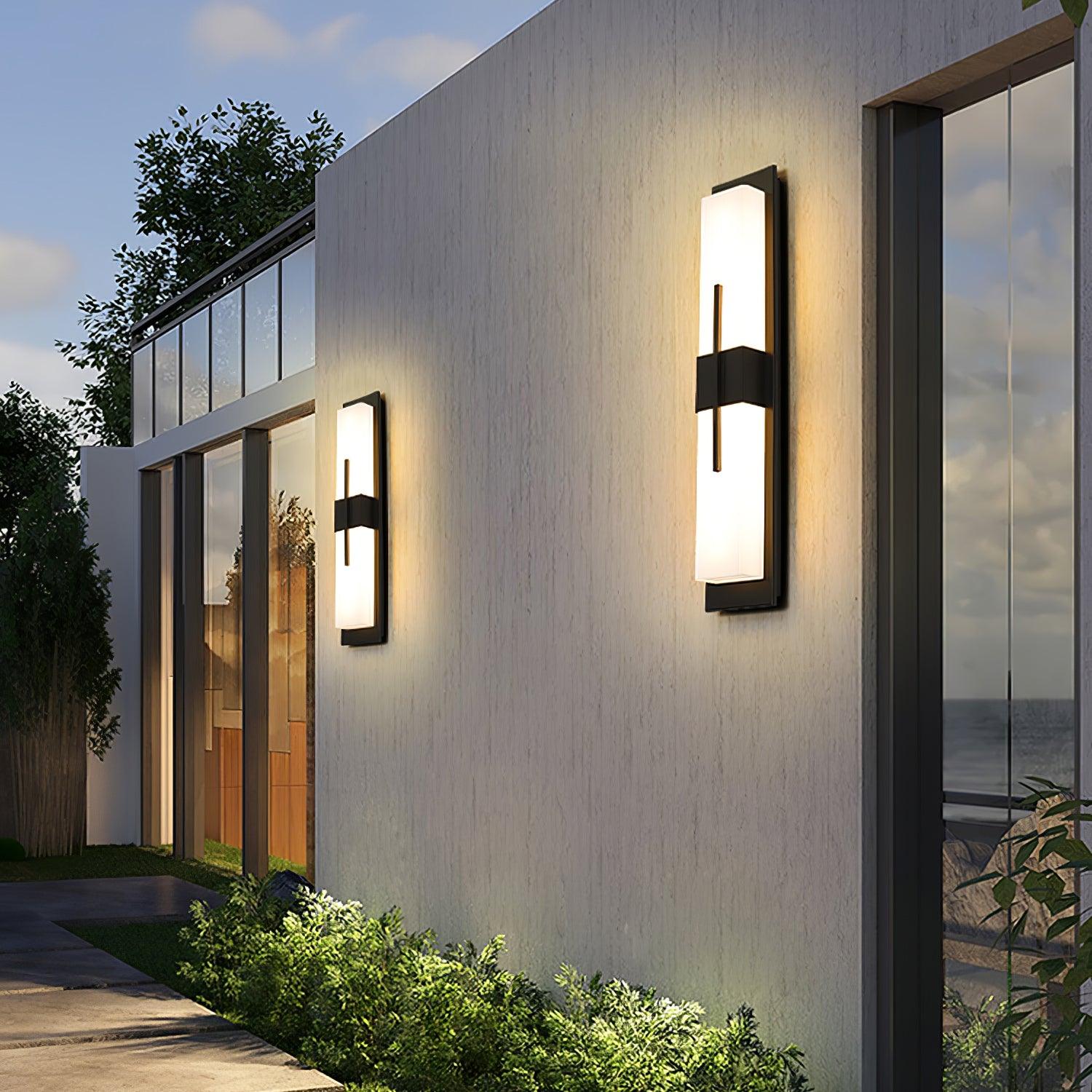 Applique murale extérieure en albâtre Possini – IP65, barre LED puissante