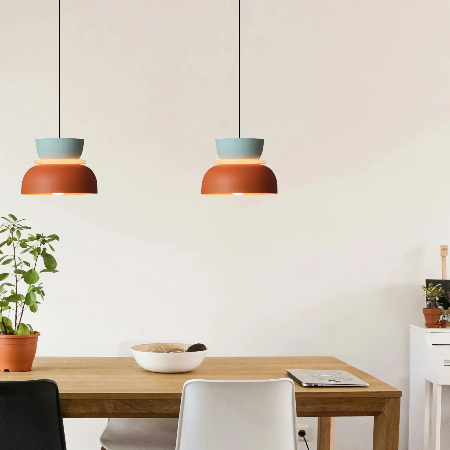 Suspension Minimaliste Bois & Couleurs Douces