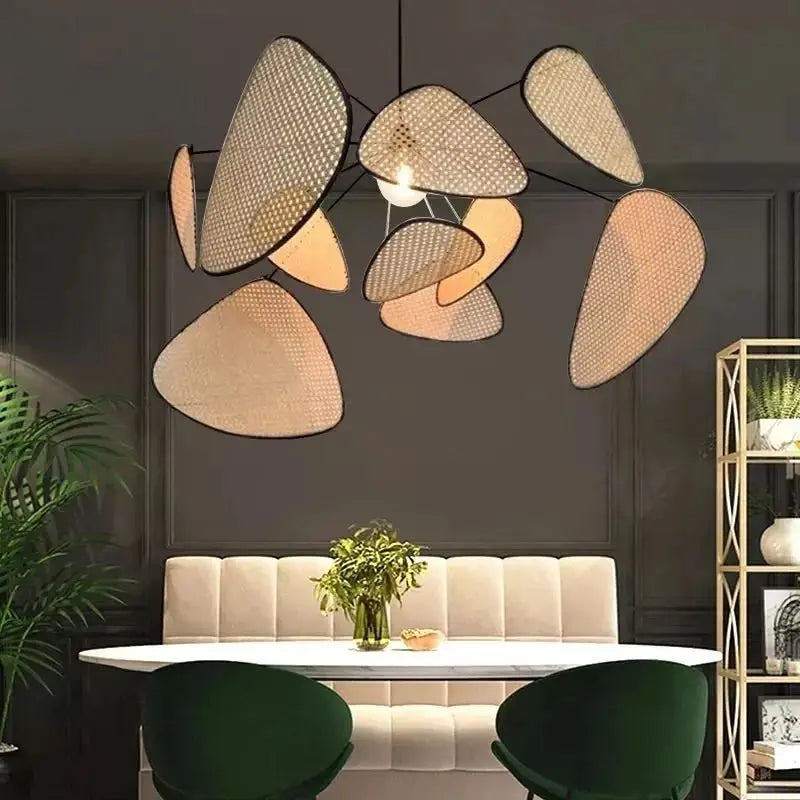 Suspension sculpturale en rotin Aerelia