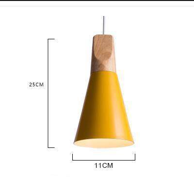 Suspension conique en bois et aluminium – style vintage intemporel