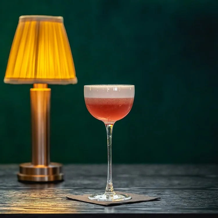 Lampe de table LuxeLoom