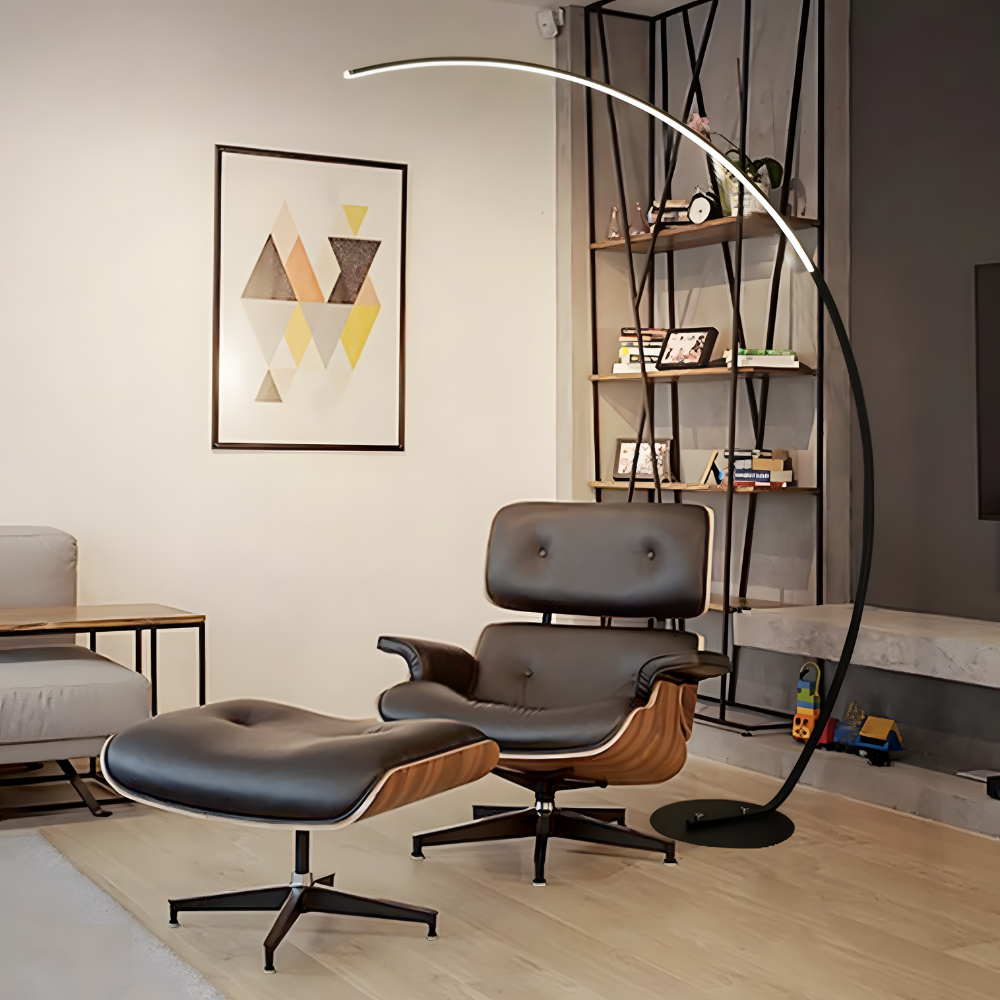 Lampadaire LED arqué nordique Nørlys