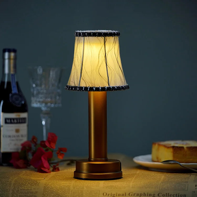 Lampe de table LuxeLoom