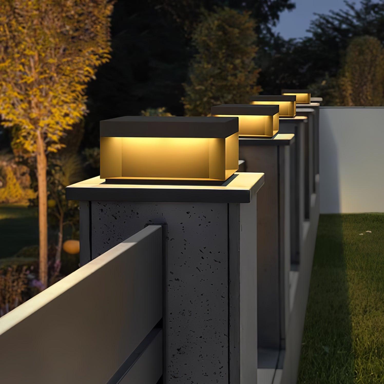 Borne de jardin LED en métal sablé – imperméable IP65, filaire ou solaire