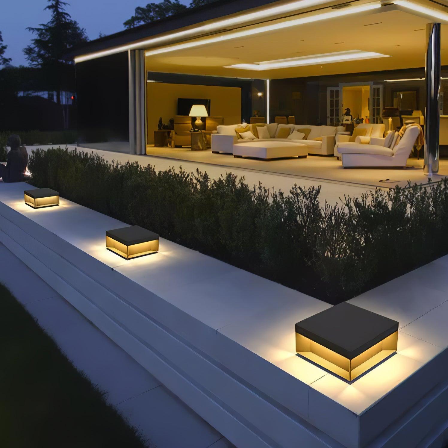 Borne de jardin LED en métal sablé – imperméable IP65, filaire ou solaire