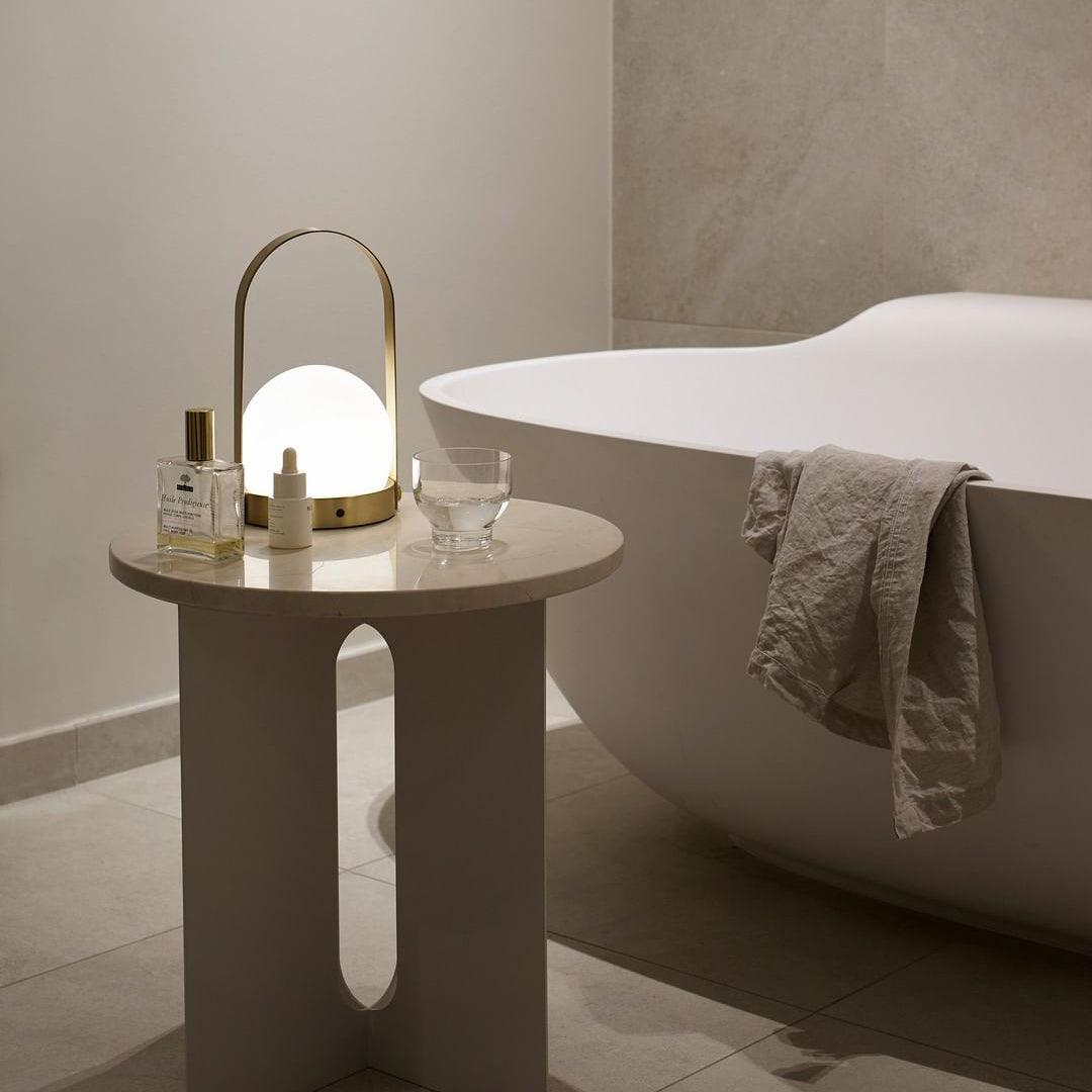 Lampe de table rechargeable sans fil Carrie – lumière chaude, nomade