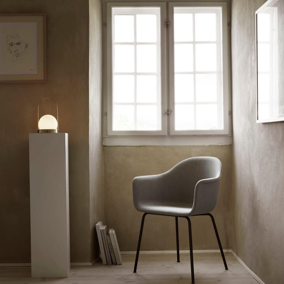 Lampe de table rechargeable sans fil Carrie – lumière chaude, nomade
