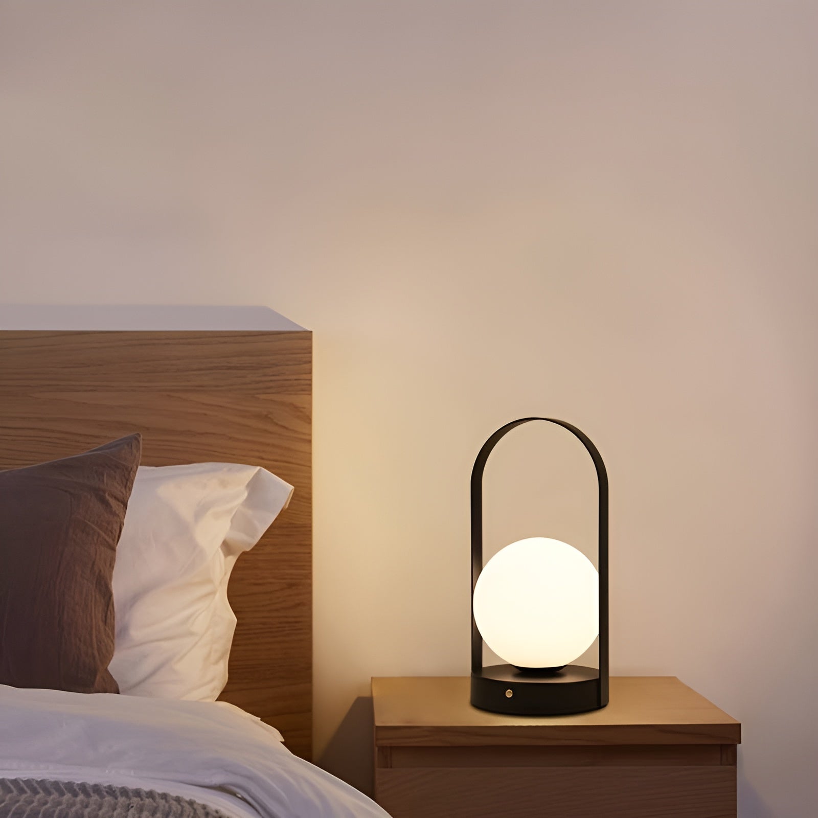 Lampe de table OrbitaLux