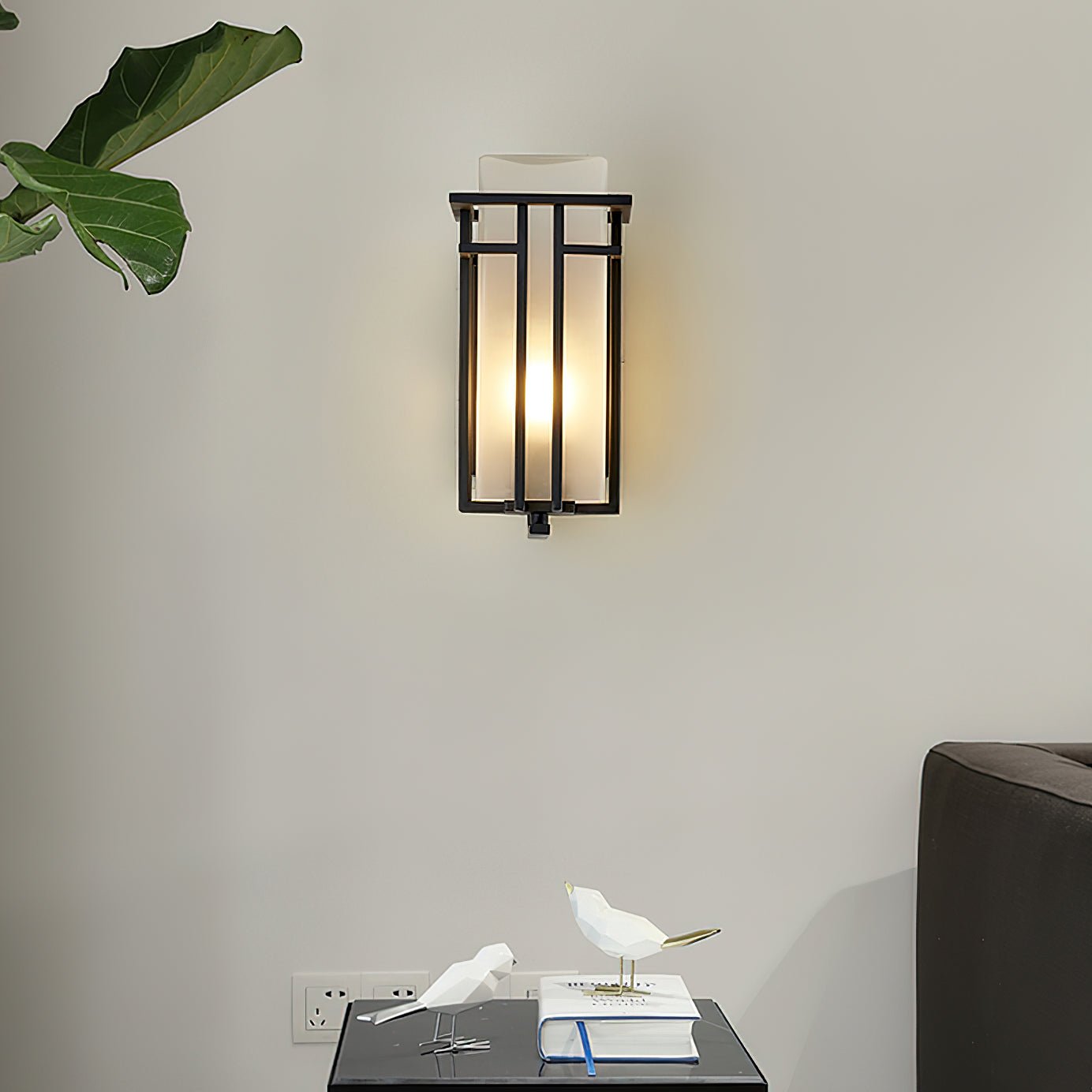 Applique murale extérieure Linden – fer mono-pièce, style rétro élégant