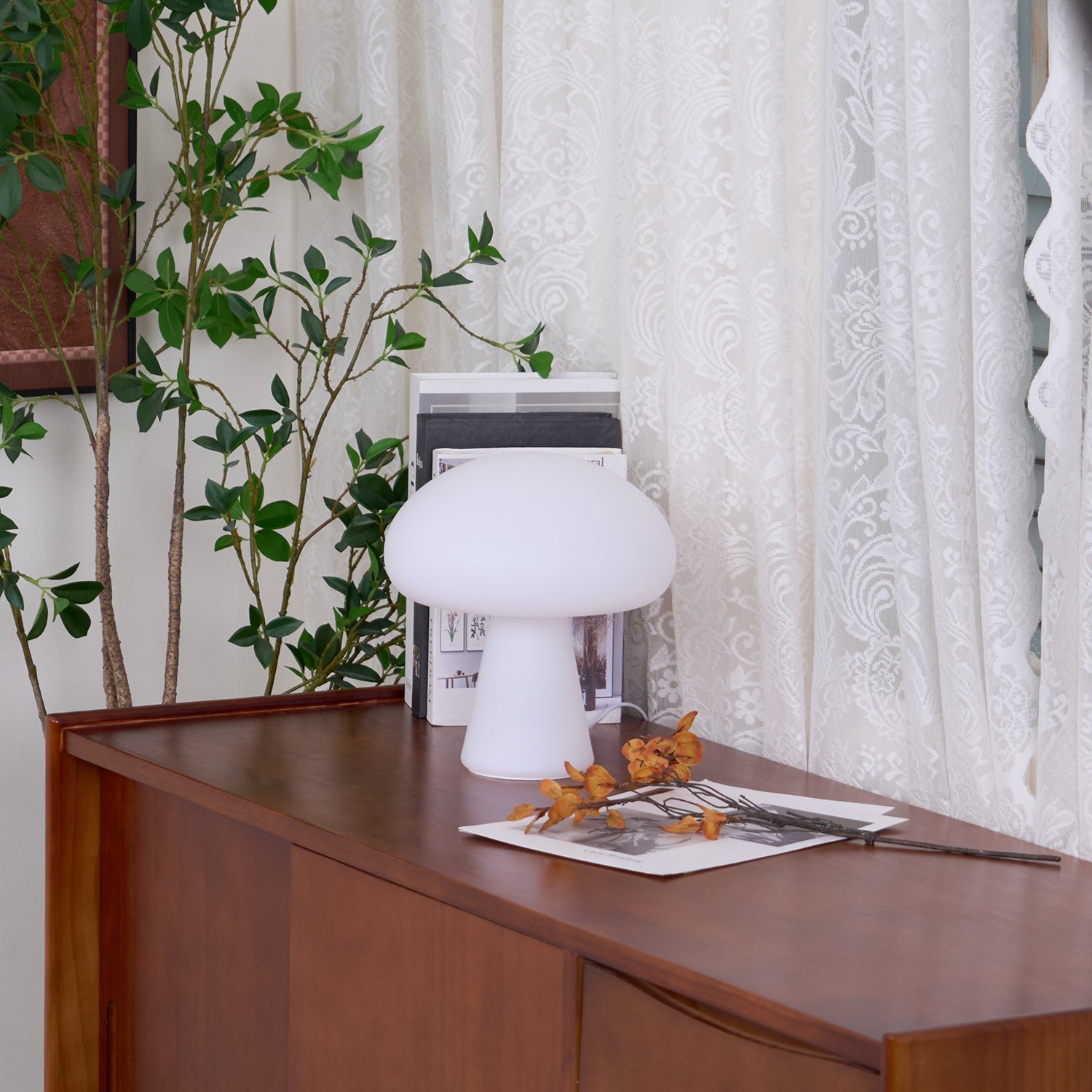 Lampe de table rechargeable design futuriste Obello – intérieur et extérieur