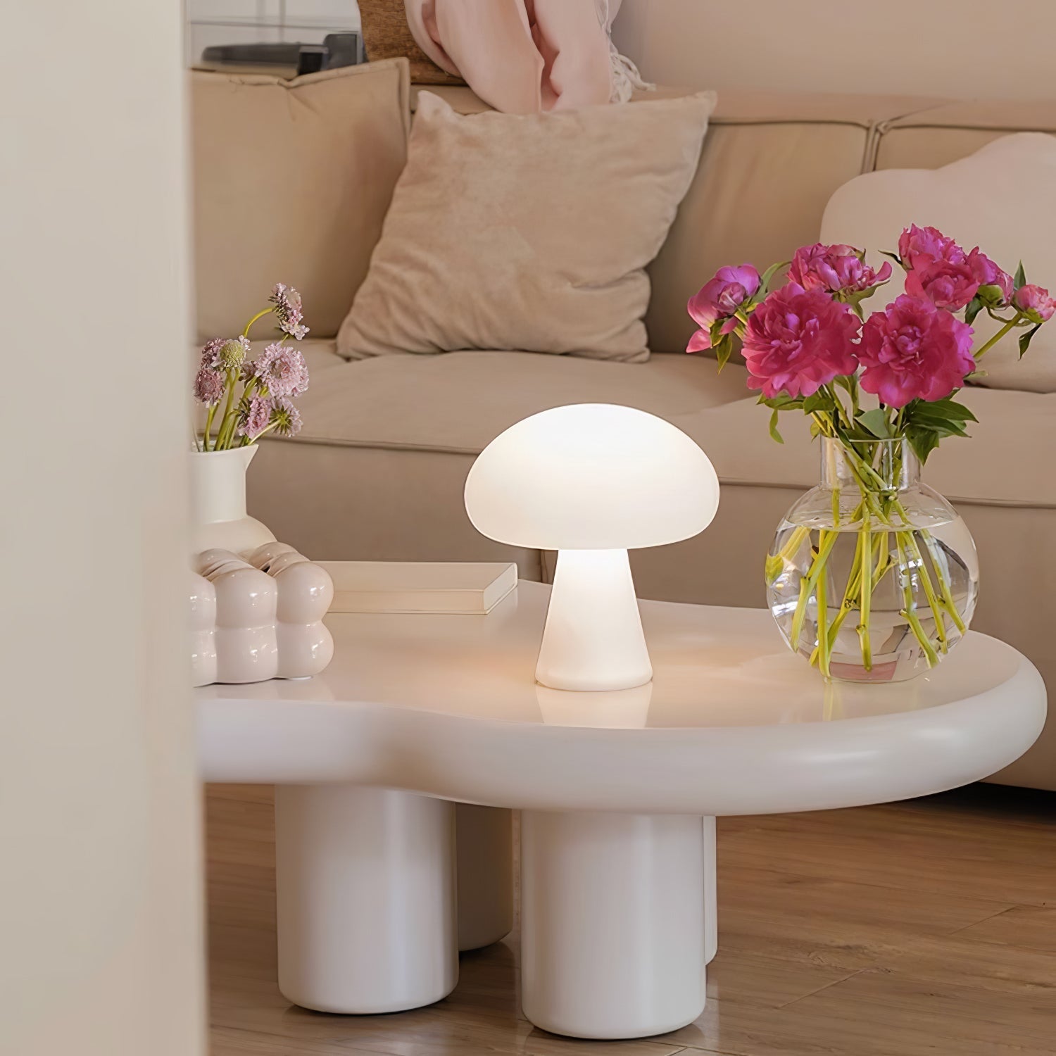 Lampe de table rechargeable design futuriste Obello – intérieur et extérieur