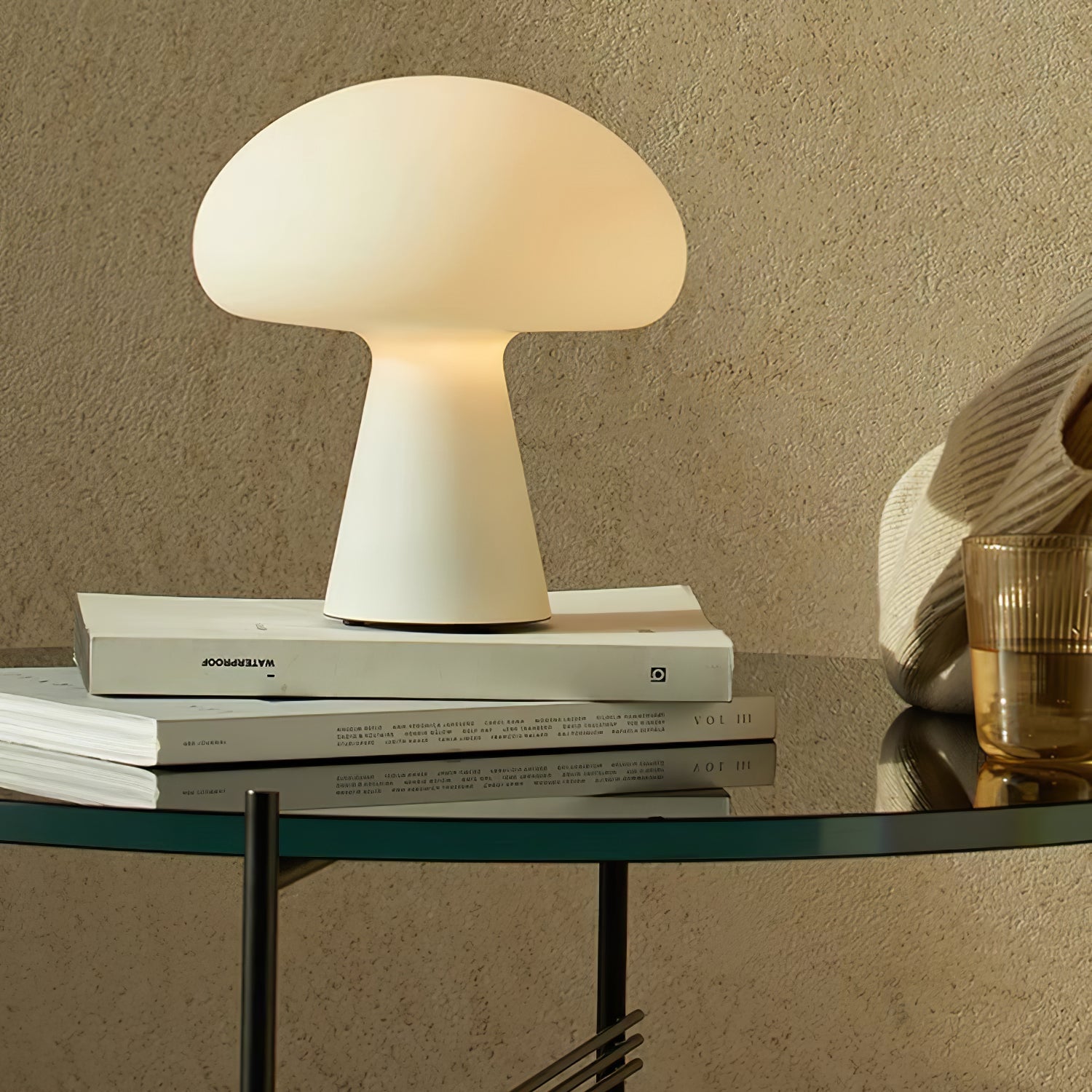 Lampe de table rechargeable design futuriste Obello – intérieur et extérieur