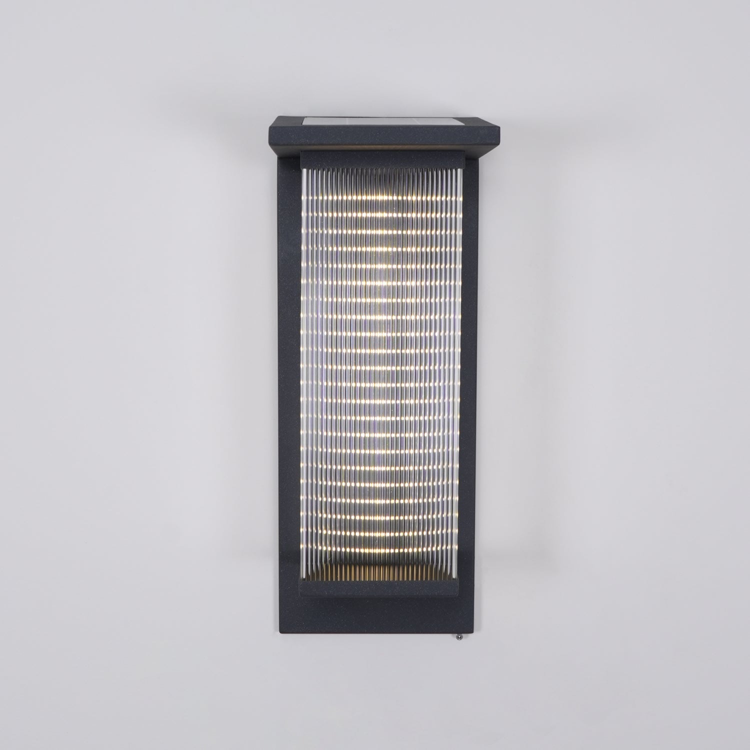 Applique murale solaire Oléron Box – design minimaliste français, sans câble