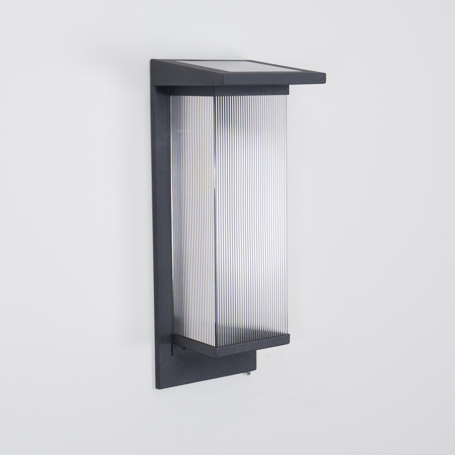 Applique murale solaire Oléron Box – design minimaliste français, sans câble