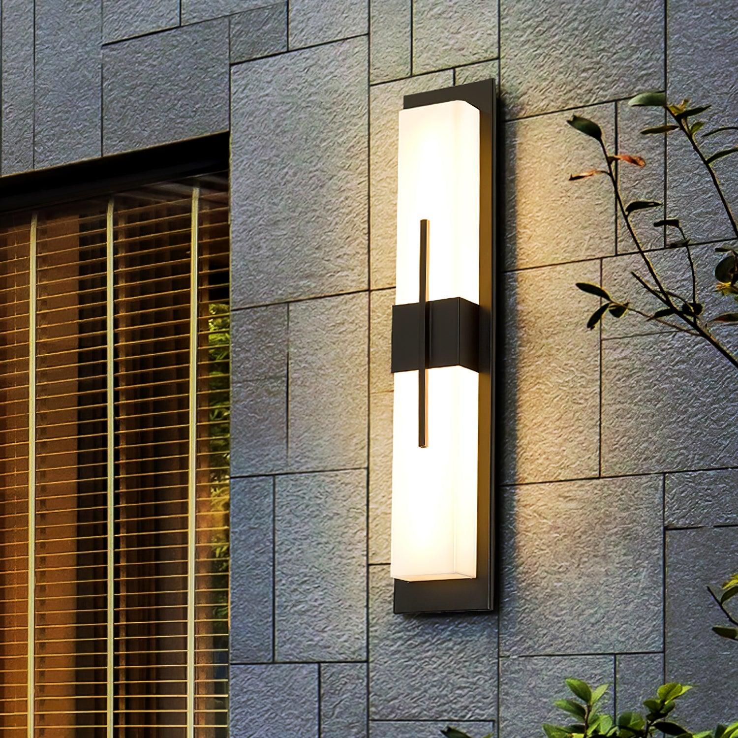 Applique murale extérieure en albâtre Possini – IP65, barre LED puissante