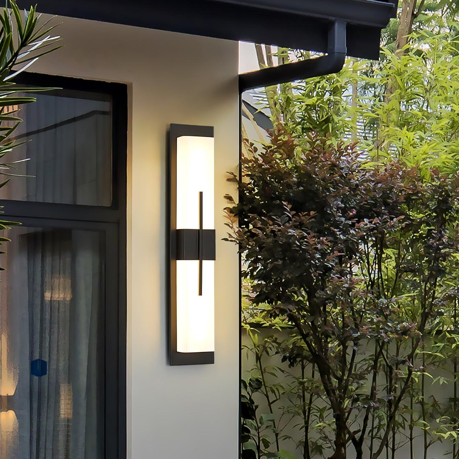 Applique murale extérieure en albâtre Possini – IP65, barre LED puissante