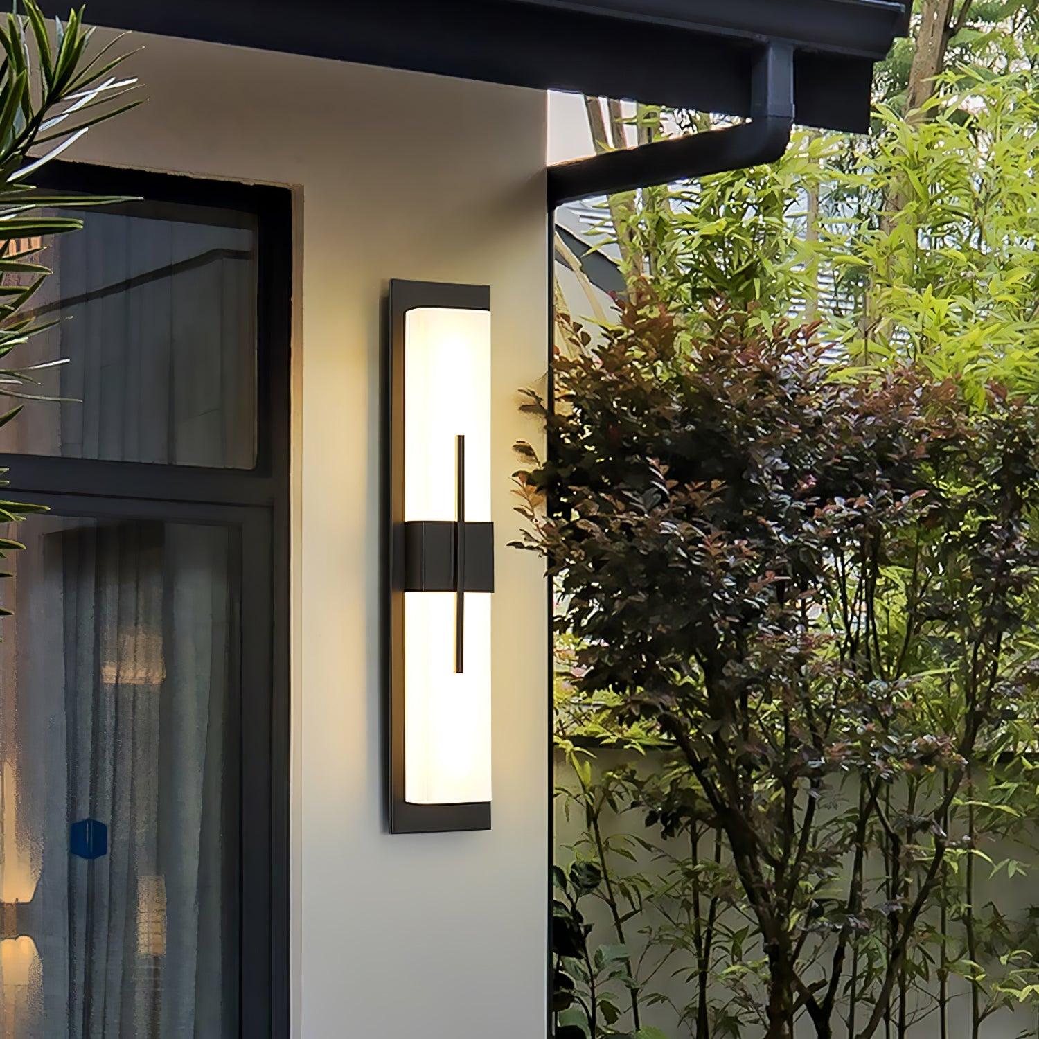 Applique murale extérieure en albâtre Possini – IP65, barre LED puissante
