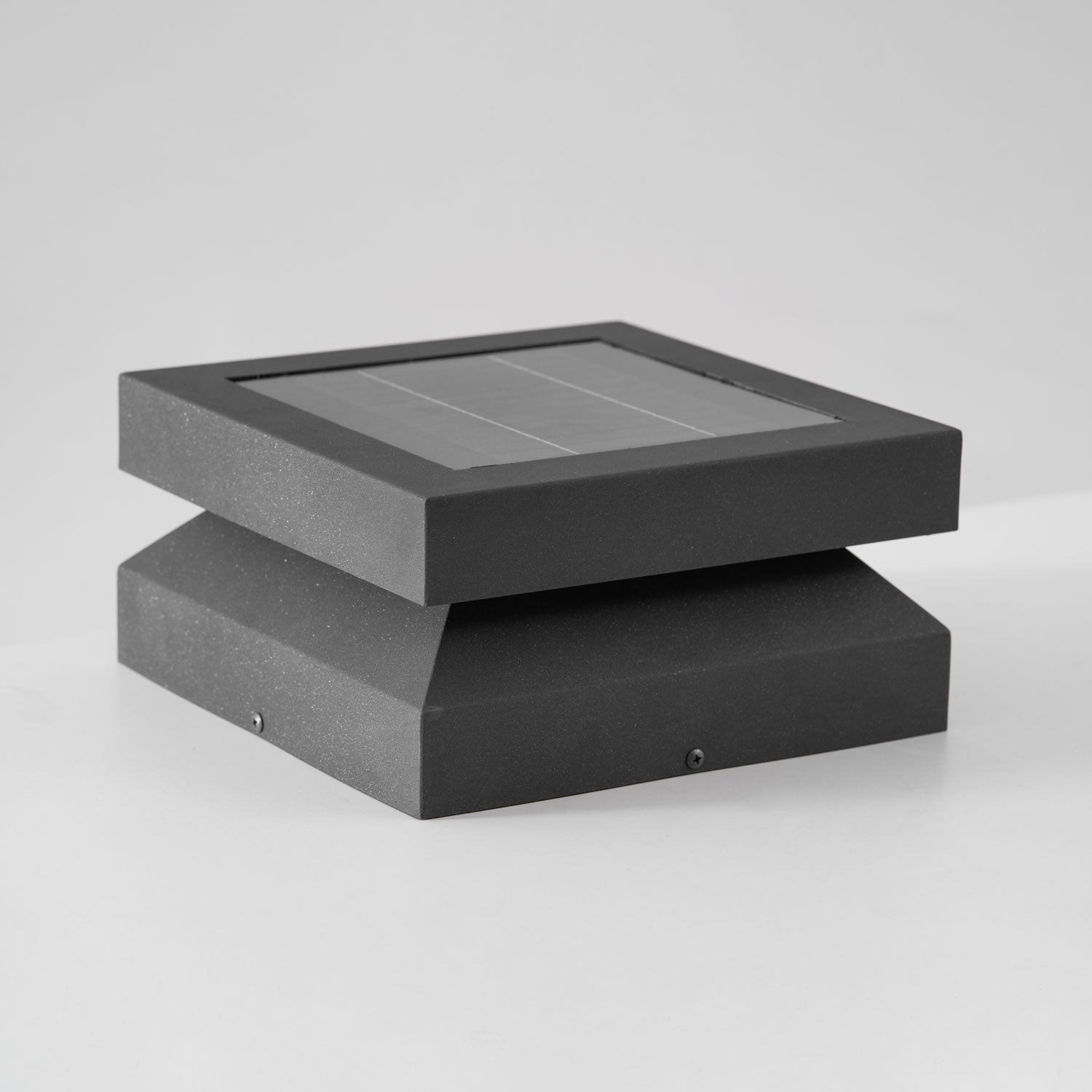 Borne extérieure LED carrée IP65 – résistante aux intempéries, jardin et allée