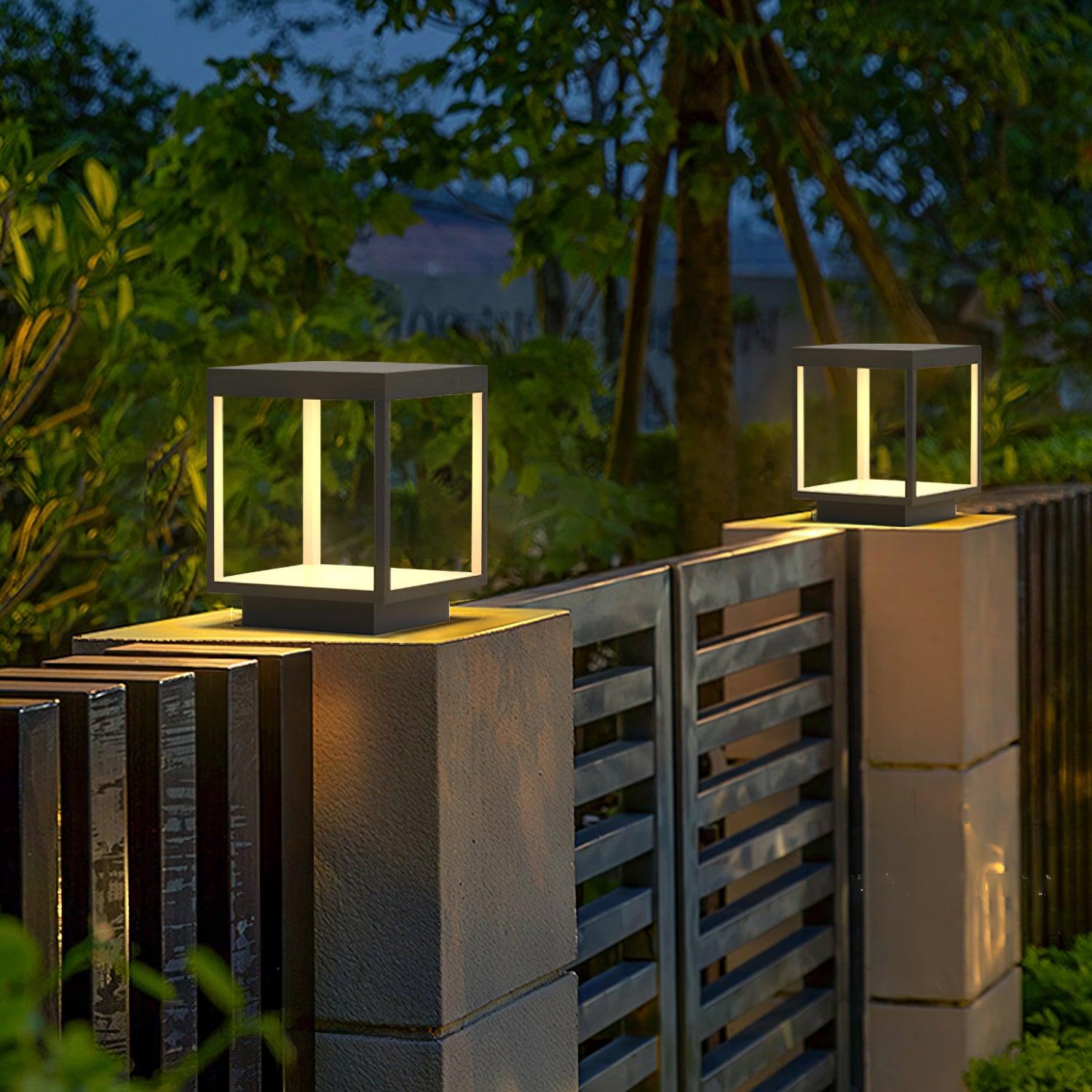 Borne extérieure LED cadre carré – ambiance chaleureuse jardin et terrasse