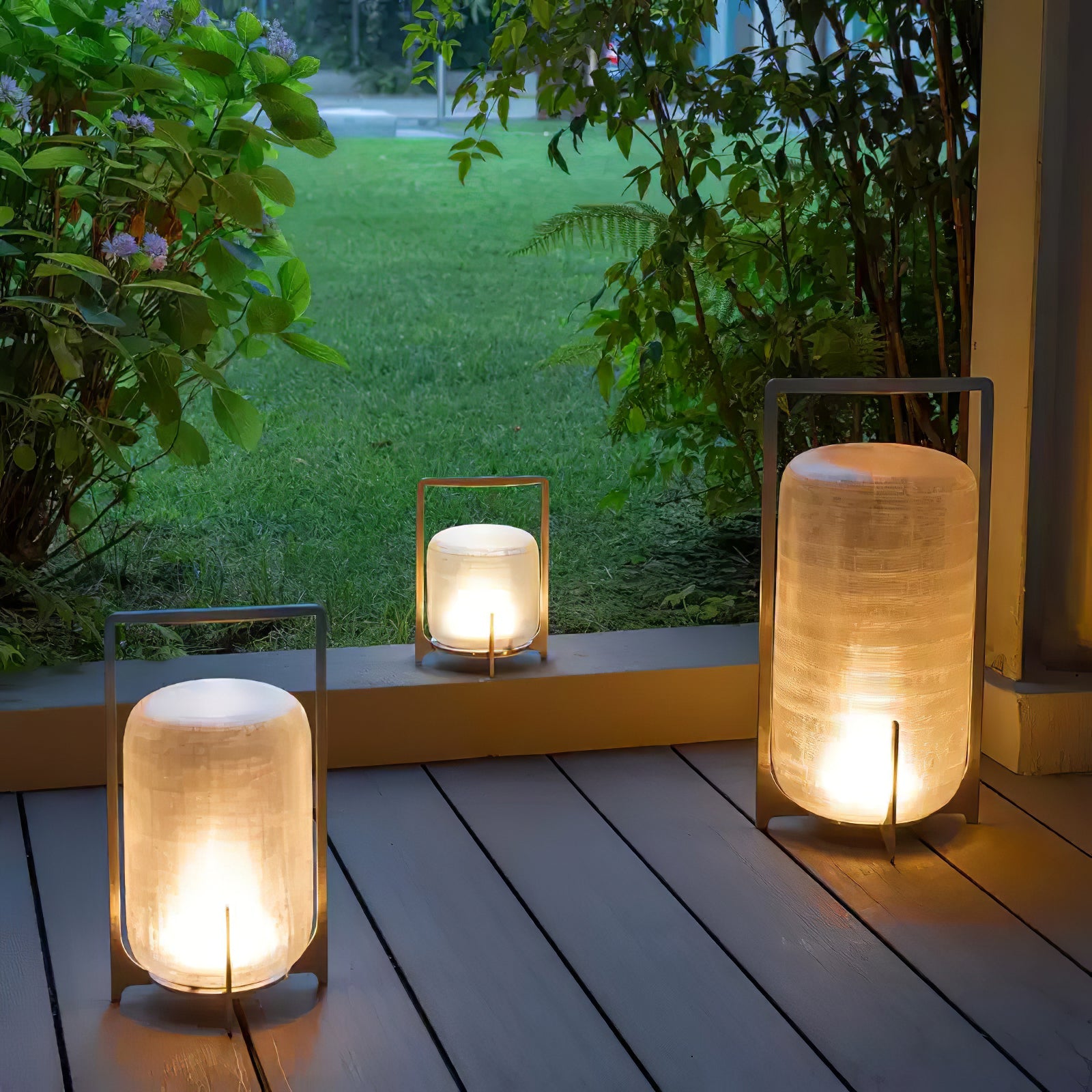 Lampe de table lanterne en inox – allumage automatique crépusculaire