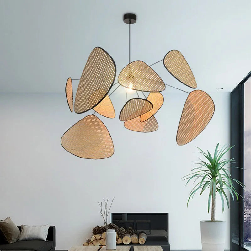 Suspension sculpturale en rotin Aerelia