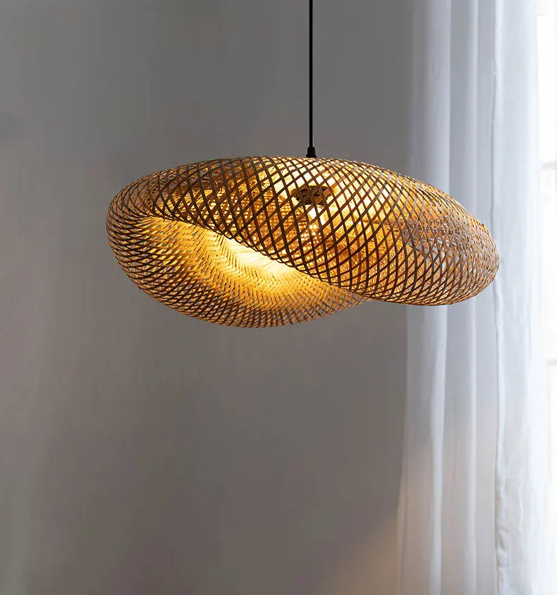 Suspension en bambou sculptural Oceïa