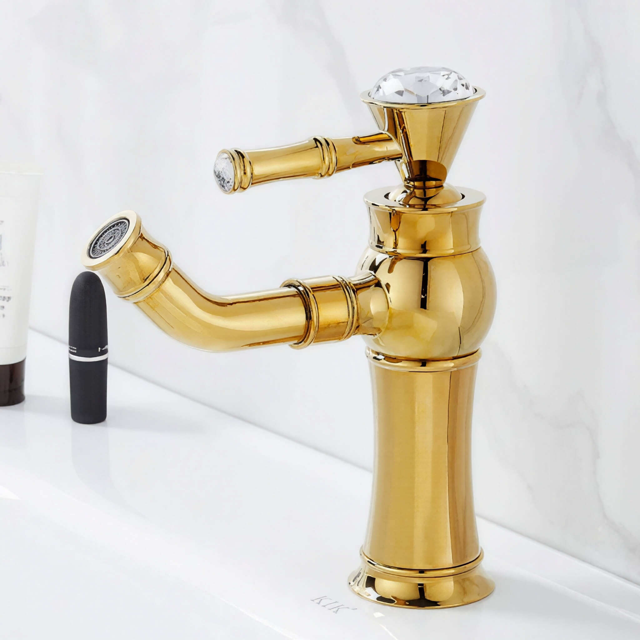 Robinet lavabo ou vasque moderne - Détail diamant